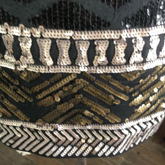 Express Med. Women's Sequin Mini Skirt Sparkle Geometric Pattern Lines Stretchy - Picture 9 of 15